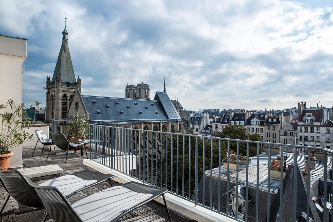 Hotel Parc Saint-Severin - Esprit De France Paris Eksteriør billede